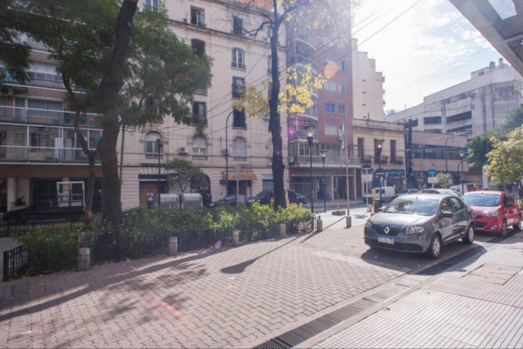 Ferienwohnung Luminosos Loft En Recoleta 2 Cuadras Del Subte Buenos Aires Exterior foto